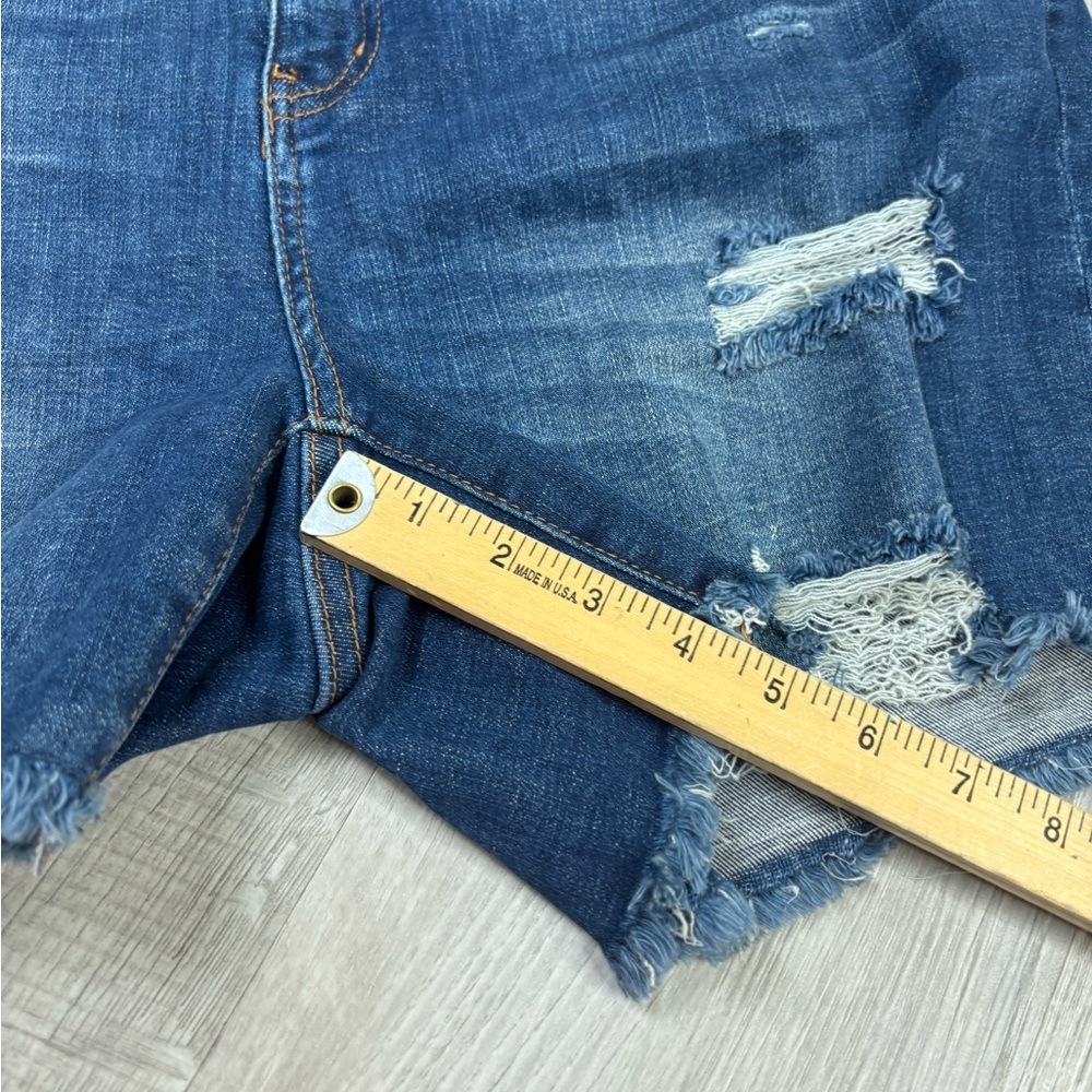 Judy Blue Denim Shorts Size 2 XL - Picture 6 of 6